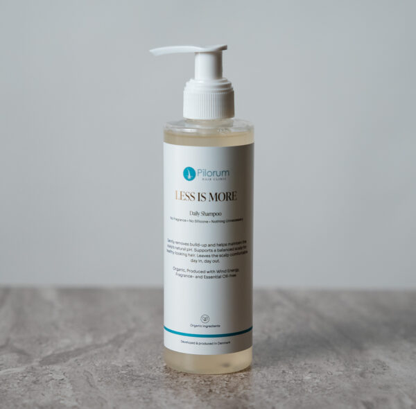 Less Is More Daily Shampoo - Enkelt flaske